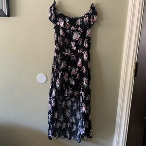 Off the shoulder open dress (shorts)